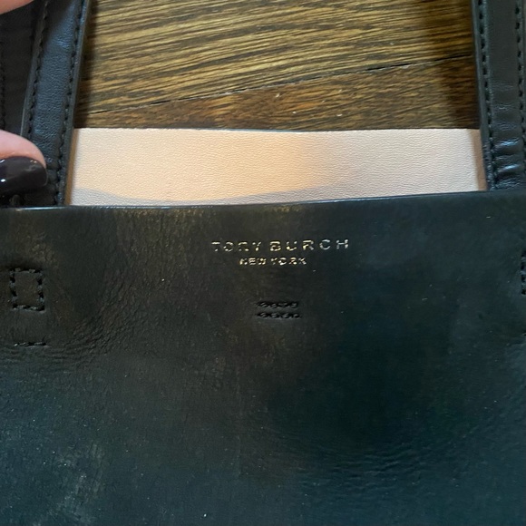 Tory Burch Block T Tote - Picture 3 of 12